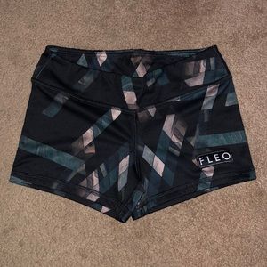 FLEO 3.25 INCH SHORTS